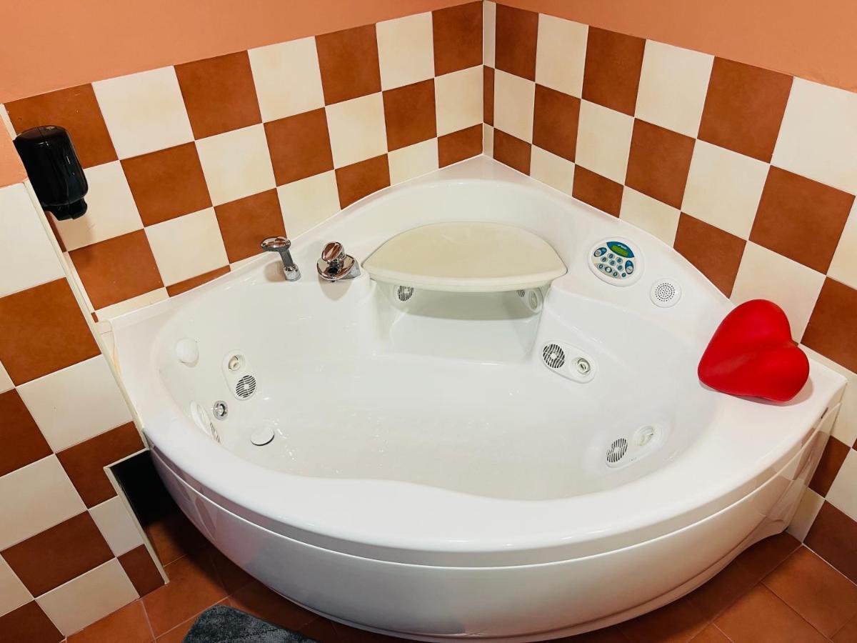Apartamentos Riomonte 5 Boltaña Zewnętrze zdjęcie